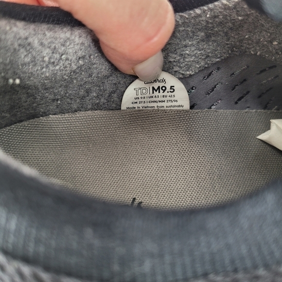 allbirds mens limited edition tree dasher dark grey mint sole slip on size 9.5 main image 5